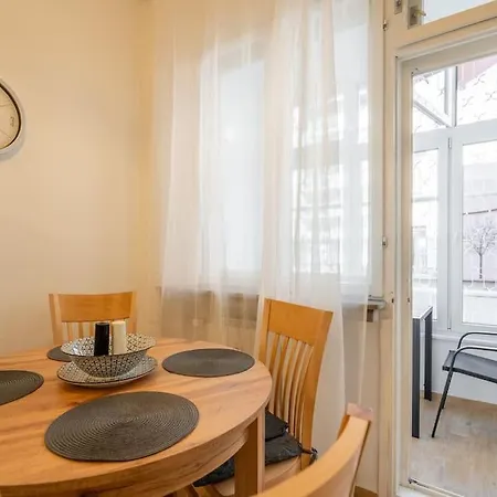 Calm And Relaxing 2bdrm Apаrtment In City Centre Apartment Sofia