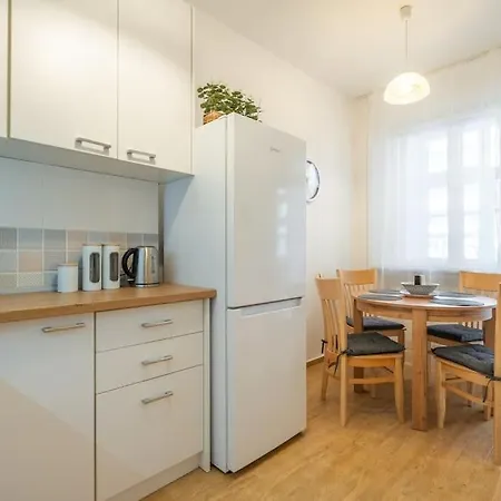 Διαμέρισμα Calm And Relaxing 2bdrm Apаrtment In City Centre
